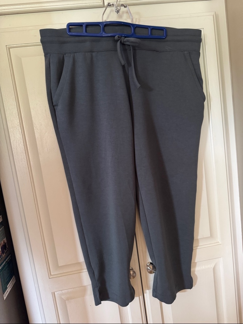 32 degrees COOL Capri Crop Pants Women Large Tie Waist Soft Grey dark